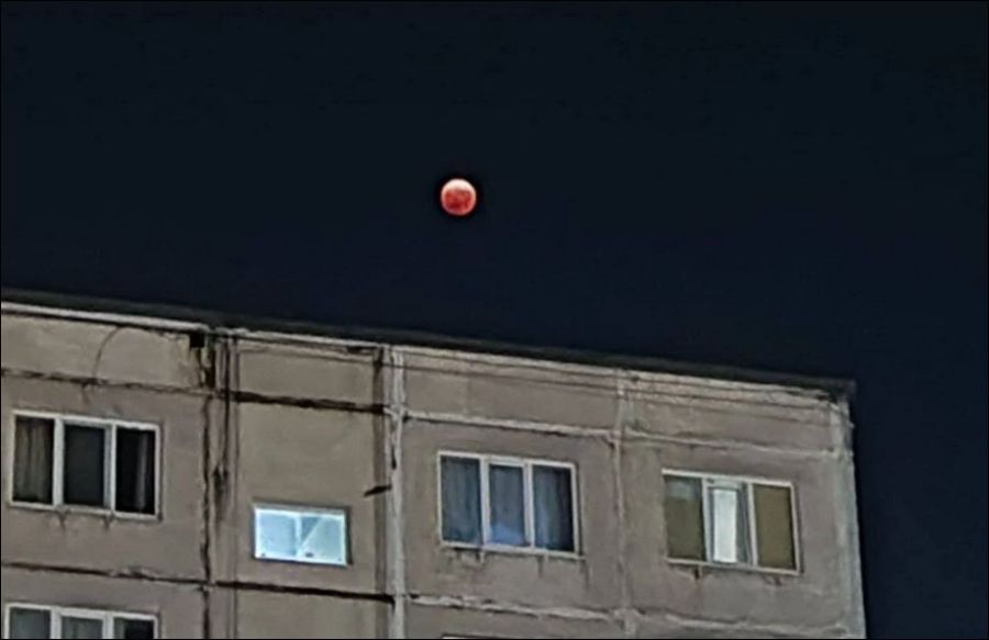 "кровавая" Луна